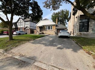 154 Poyntz Ave #Basement, Toronto, ON M2N 1J4