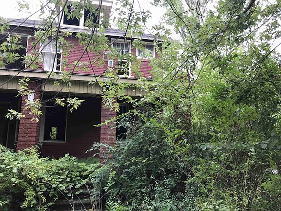 1647 Fullerton