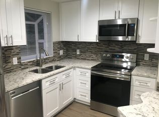 8653 Avondale Rd NE APT A102, Redmond, WA 98052