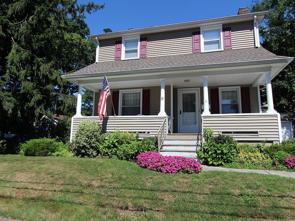 1st image of 6 Charlotte St