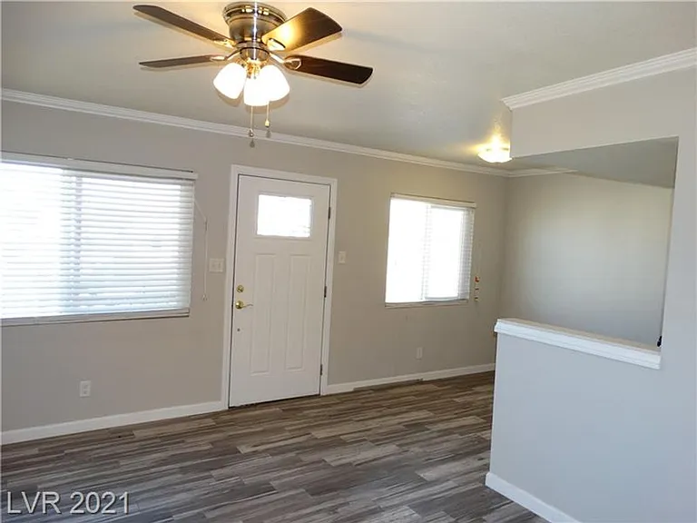 1111 S Casino Center Blvd — Photo 5