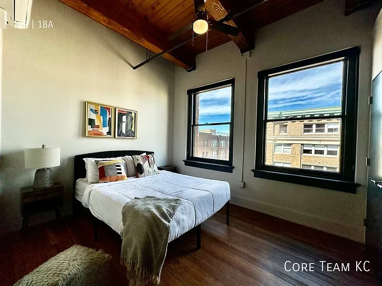 Harvey Dutton Lofts — Photo 22