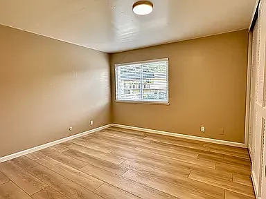 1301 Palos Verdes Dr #2 — Photo 11