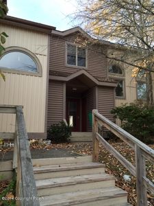 354 Northslope Ii Rd, East Stroudsburg, PA, 18302