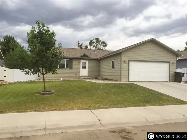 6397 Painted Horse Trl, Casper, WY 82604