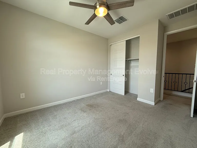 5118 E Anderson Dr — Photo 28