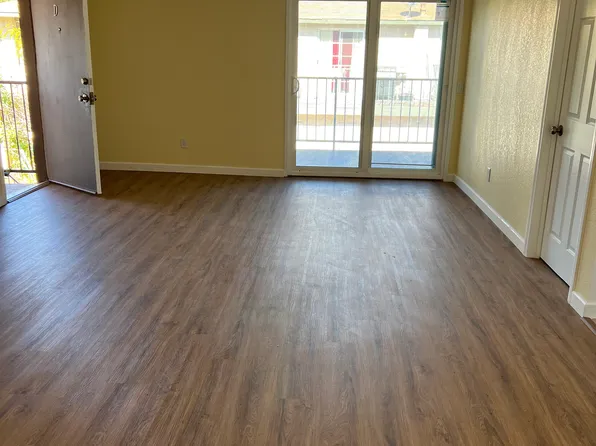 1134 Oxford Dr Unit D, Redlands, CA 92374