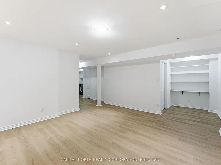 74 Bullrush Dr — Photo 34