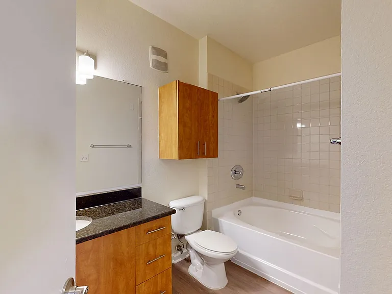 The Vintage Lofts at West End — Photo 65