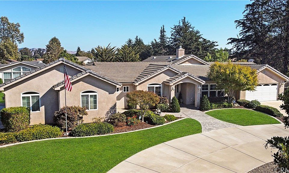 1st image of 1053 Evergreen Way