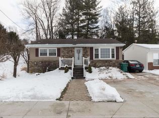 534 Stout St, Bridgeport, WV 26330