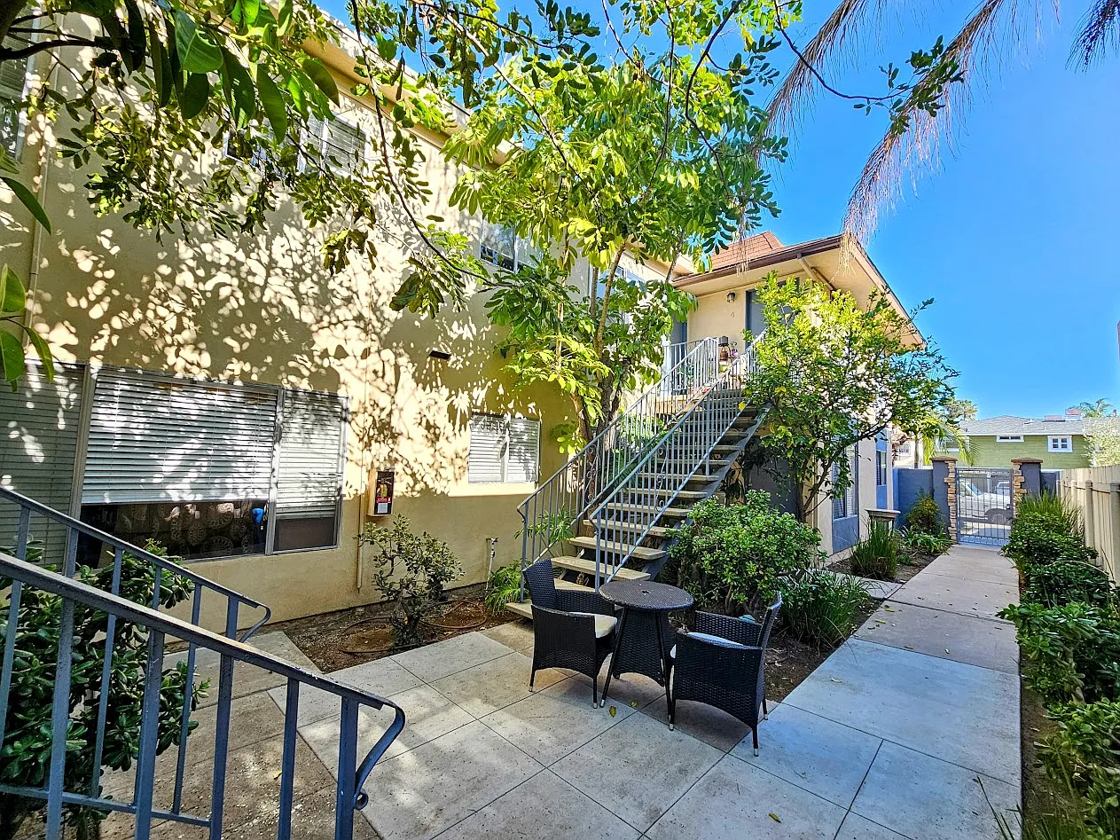 1 bed, 678 sqft, $1,895 — Photo 2