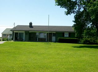 W2043 Honey Creek Rd, East Troy, WI 53120