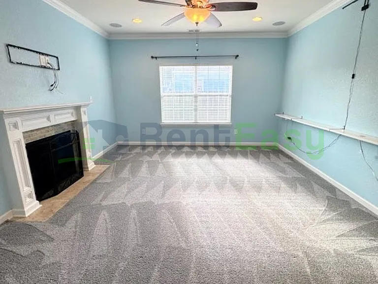 418 Munden Ave — Photo 13