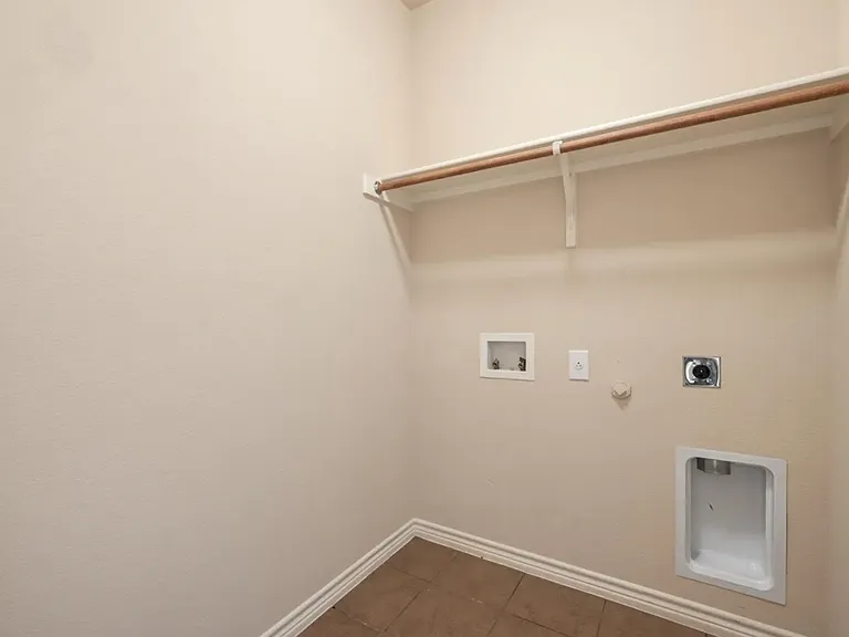 2745 Bretton Wood Dr — Photo 6