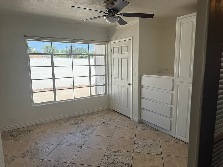 701 W Lewis Ave — Photo 11