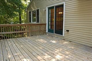 5th image of 4 Hudson Dr