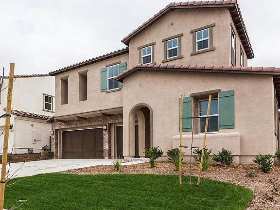 Fresh Front Yard Landscaping