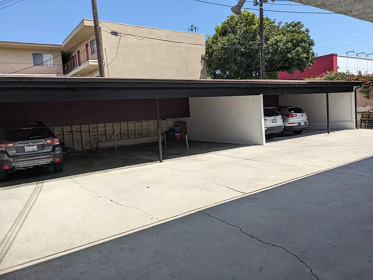 2758 Orange Ave — Photo 23
