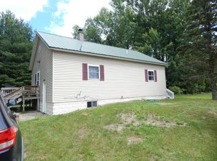 12270 Bailey Rd, Ravenna, MI 49451
