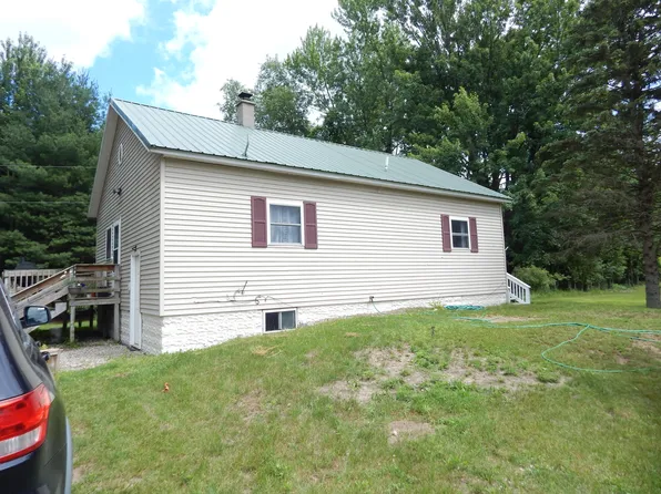 12270 Bailey Rd, Ravenna, MI 49451