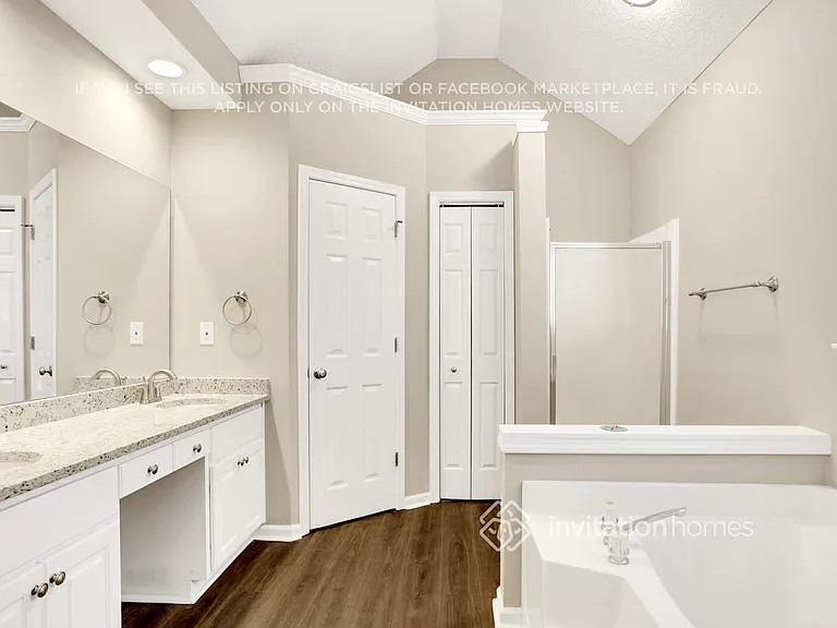 5504 Millers Creek Dr — Photo 21