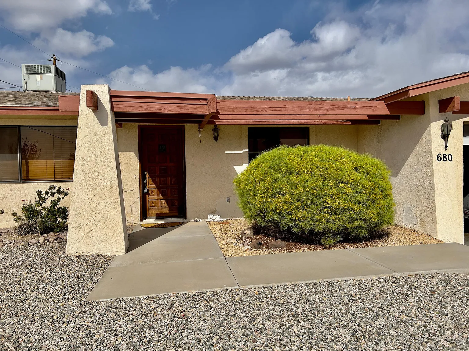 680 Papoose Dr — Photo 4