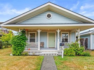 1108 18th St, Anacortes, WA 98221