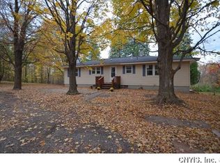 6551 Newell Hill Rd, La Fayette, NY 13084