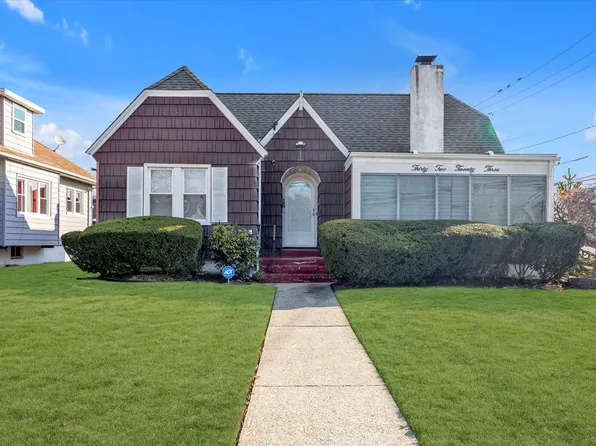 3223 Lawrence Avenue, Oceanside, NY 11572