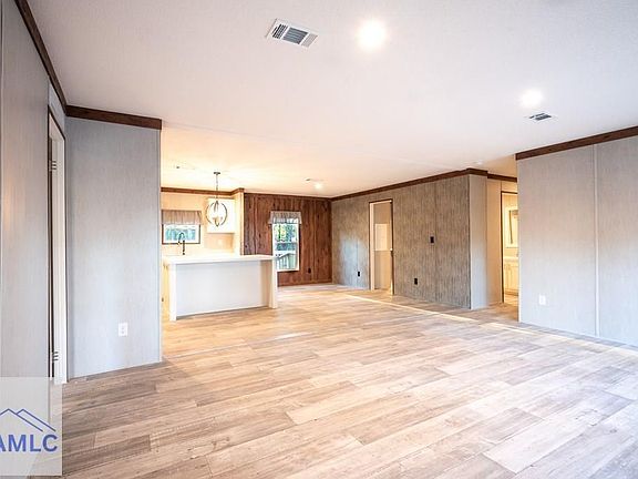 3rd image of 41 Griffin Rd