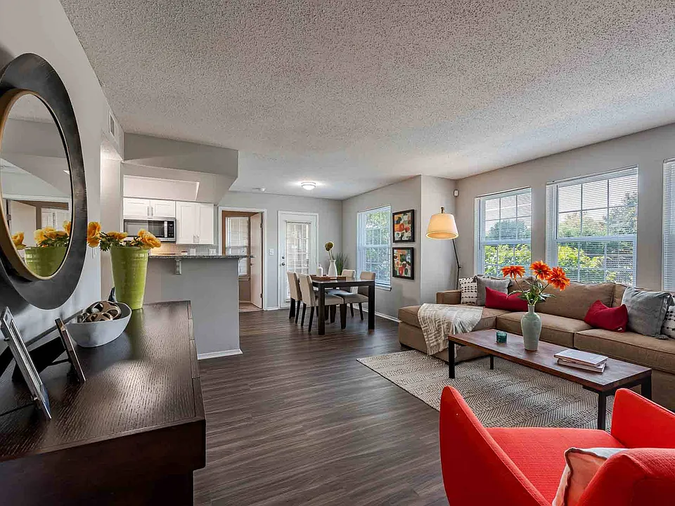 Park Laureate Apartment Homes