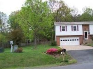 13514 Gordon Dr, Manassas, VA 20112