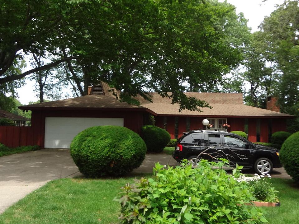 1st image of 1650 Bayview Dr
