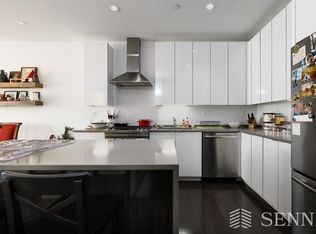 2 6th St #305G, Charlestown, MA 02129