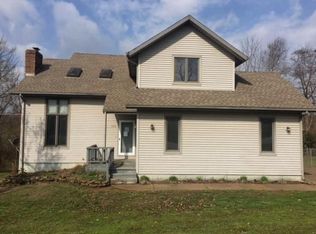 505 N 39th St, Nixa, MO 65714