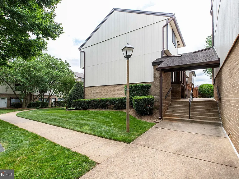 1709 Westwind Way #10B — Photo 27