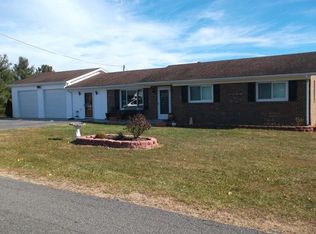 32 Manual Rd, Fries, VA 24330