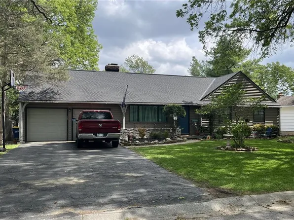 6325 Maple Dr, Mission, KS 66202