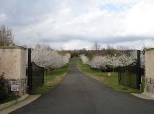 4 Glengary Dr, Rapidan, VA 22733