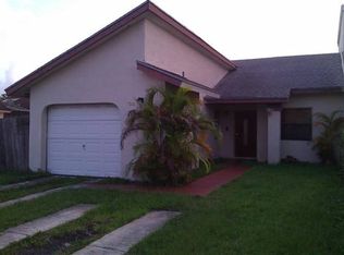 7034 SW 154th Pl, Miami, FL 33193
