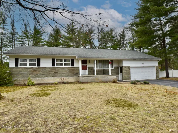 146 Juniper Drive, Ballston Spa, NY 12020