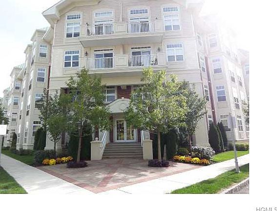 2nd image of 3407 Leeward Dr