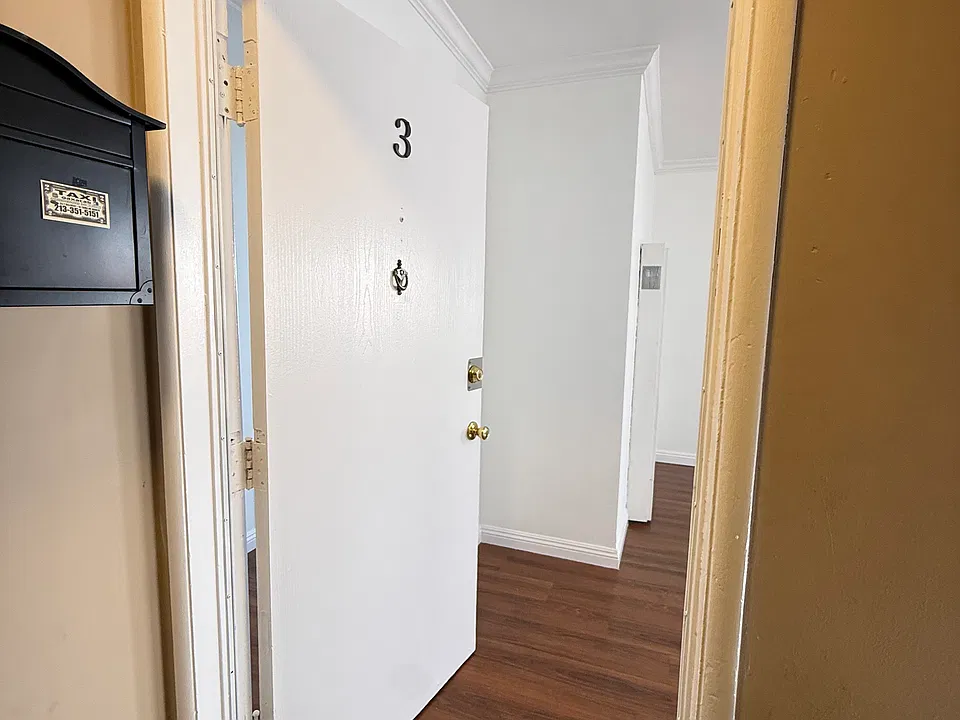 634 N Kingsley Dr #3