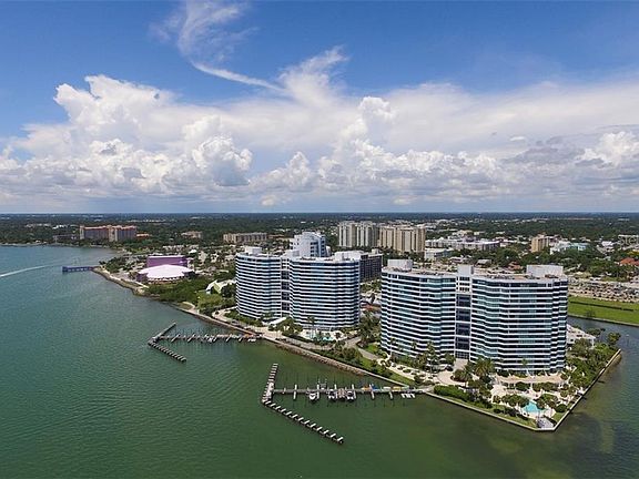 3rd image of 888 Boulevard Of The Arts APT 902
