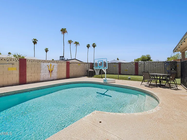 3615 S Margo Dr — Photo 40