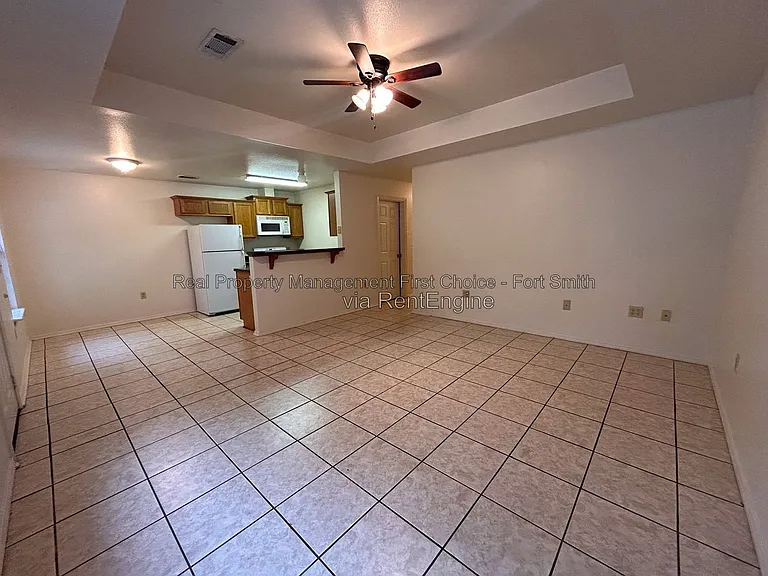 1431 Brazil Ave — Photo 3