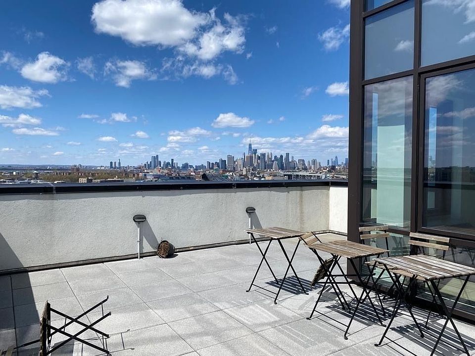 1st image of 571 4th Ave #9E