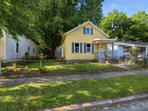 1851 W 6th St, Davenport, IA 52802