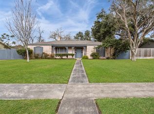 7710 Hiawatha Dr, Houston, TX 77036